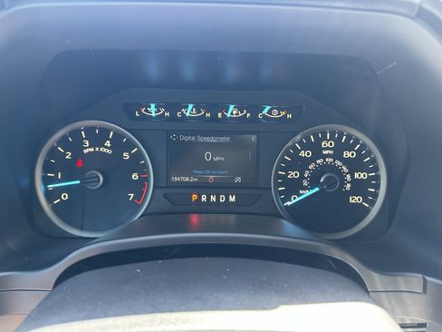 Used 2018 Ford F150 XLT w/ Equipment Group 302A Luxury RWD image 13