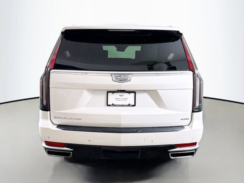 Used 2021 Cadillac Escalade ESV Premium Luxury w/ LPO, Radiant Package AWD/4WD image 6