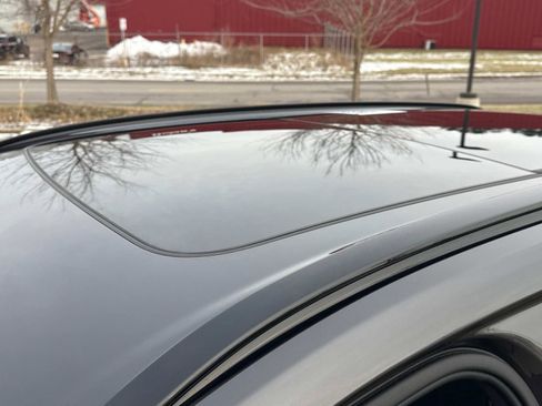 Certified 2025 Volvo XC60 B5 Plus image 31