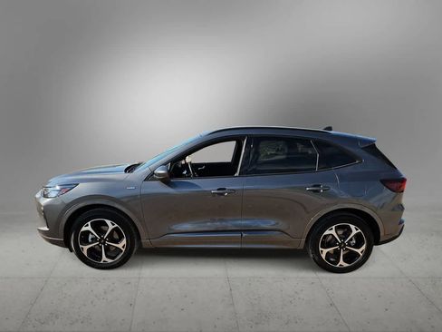 Used 2023 Ford Escape ST-Line Select w/ Tech Pack #2 image 5