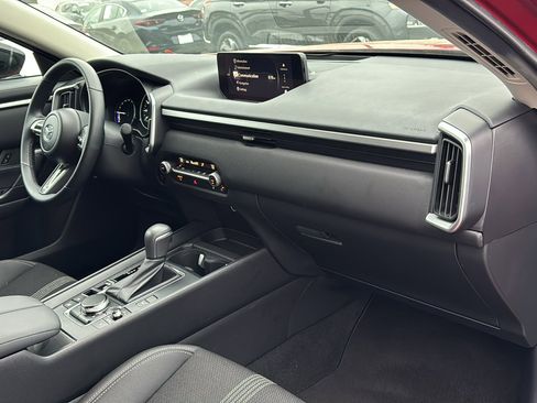 Certified 2025 MAZDA CX-50 2.5 Hybrid w/ Preferred Pkg image 24