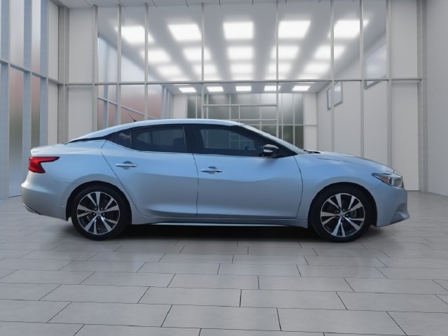 Used 2017 Nissan Maxima 3.5 SV FWD image 9