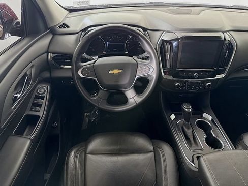Used 2018 Chevrolet Traverse RS FWD image 24