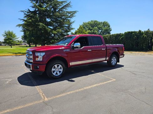 Used 2015 Ford F150 Platinum w/ Technology Package image 3