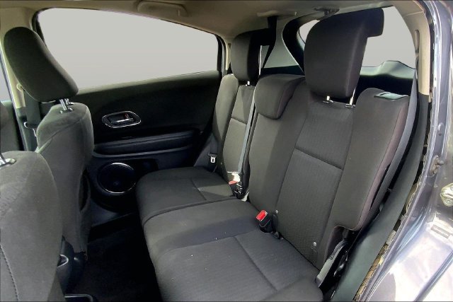 Used 2018 Honda HR-V EX image 18