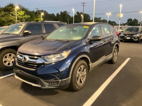 Used 2017 Honda CR-V LX image 9
