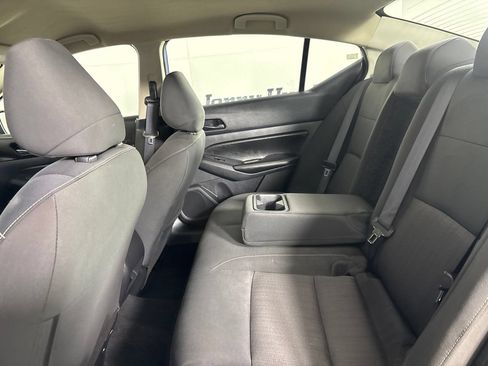 Used 2025 Nissan Altima 2.5 SV AWD/4WD image 21