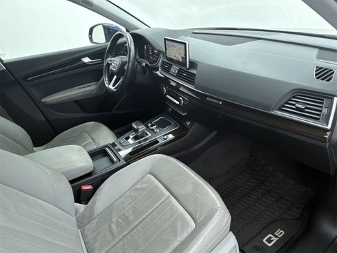 Used 2018 Audi Q5 Prestige w/ Prestige Package image 8