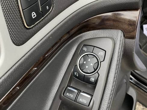 Used 2012 Ford Explorer Limited image 24