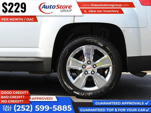 Used 2014 GMC Terrain SLE w/ Chrome Package AWD/4WD image 9