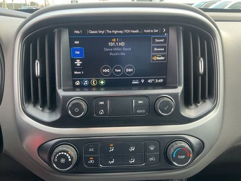 Used 2020 Chevrolet Colorado LT w/ Safety Package image 16