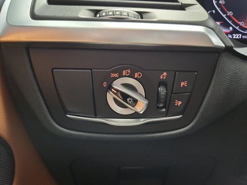 Used 2023 BMW X3 xDrive30i w/ Convenience Package image 11