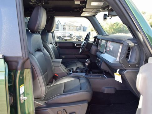 New 2025 Ford Bronco Outer Banks image 23