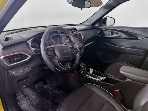 Used 2023 Chevrolet TrailBlazer RS AWD/4WD image 14
