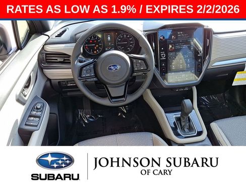 Used 2025 Subaru Forester Premium image 23