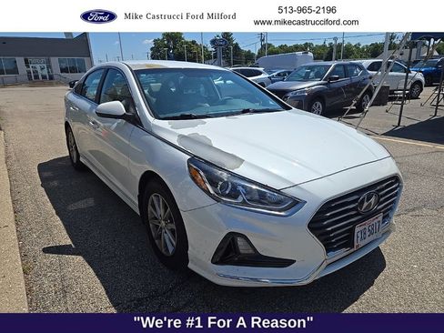 Used 2018 Hyundai Sonata SE w/ Winter Weather Package FWD image 3