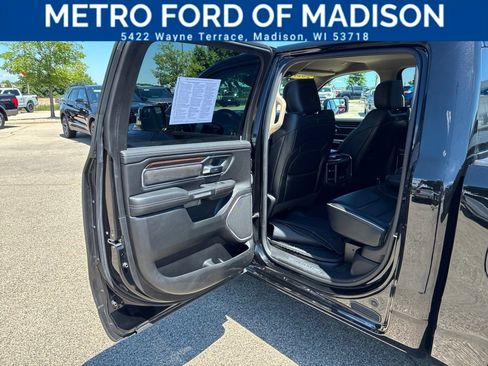 Used 2021 RAM 1500 Laramie AWD/4WD image 44