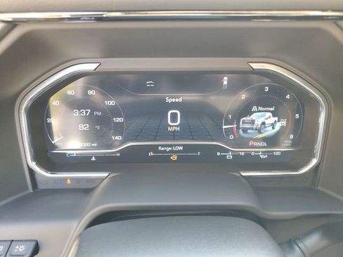 Used 2025 GMC Sierra 2500 AT4X AWD/4WD image 14