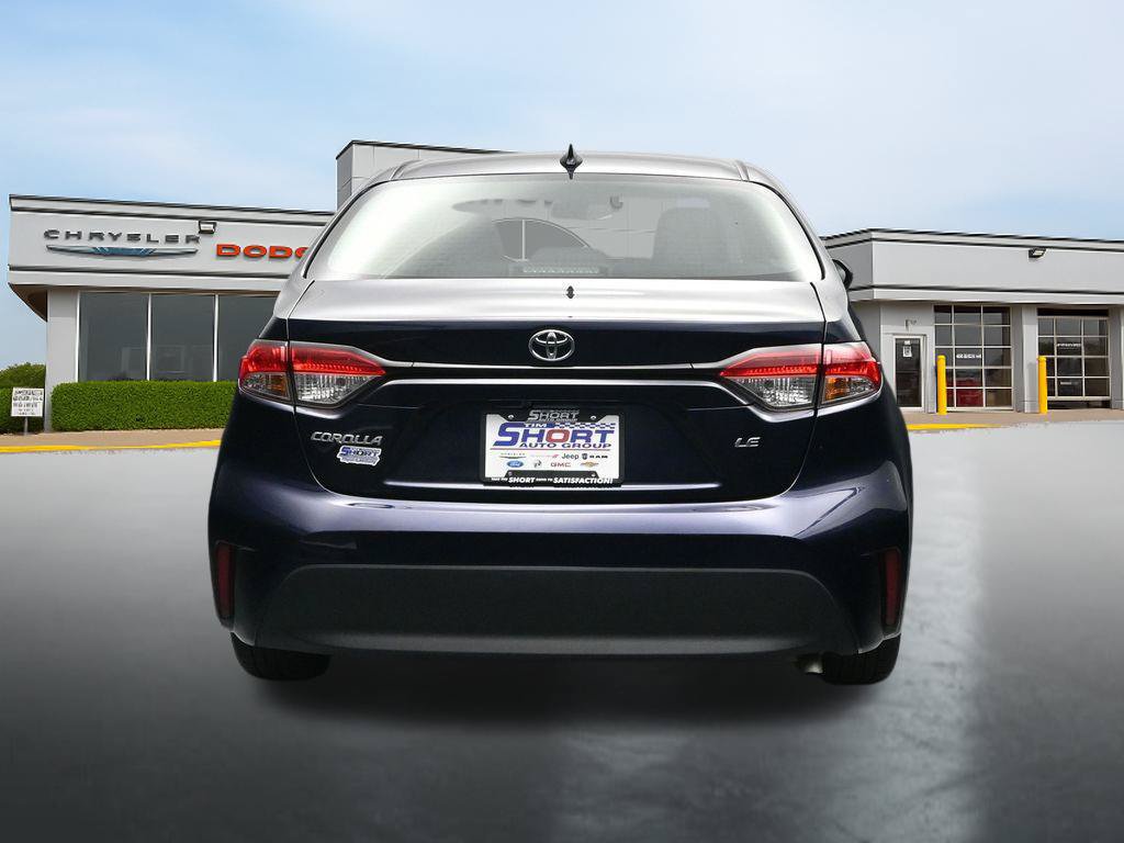 Used 2024 Toyota Corolla LE FWD image 4