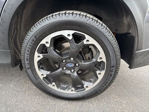 Used 2021 Subaru Crosstrek 2.0i Premium w/ Moonroof Package image 8