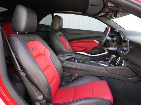Used 2023 Chevrolet Camaro SS RWD image 17