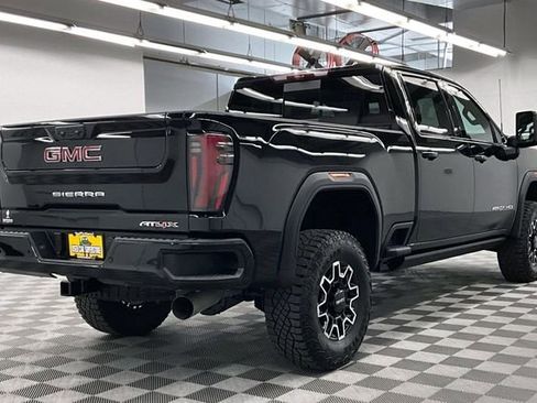 Used 2026 GMC Sierra 2500 AT4X AWD/4WD image 14