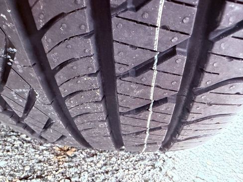 Certified 2024 Lexus ES 350 w/ Premium Package image 16