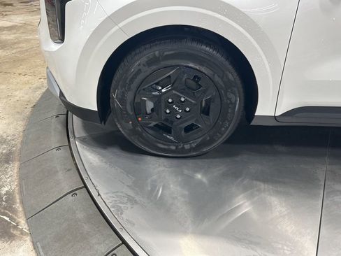 New 2026 Kia Carnival image 31