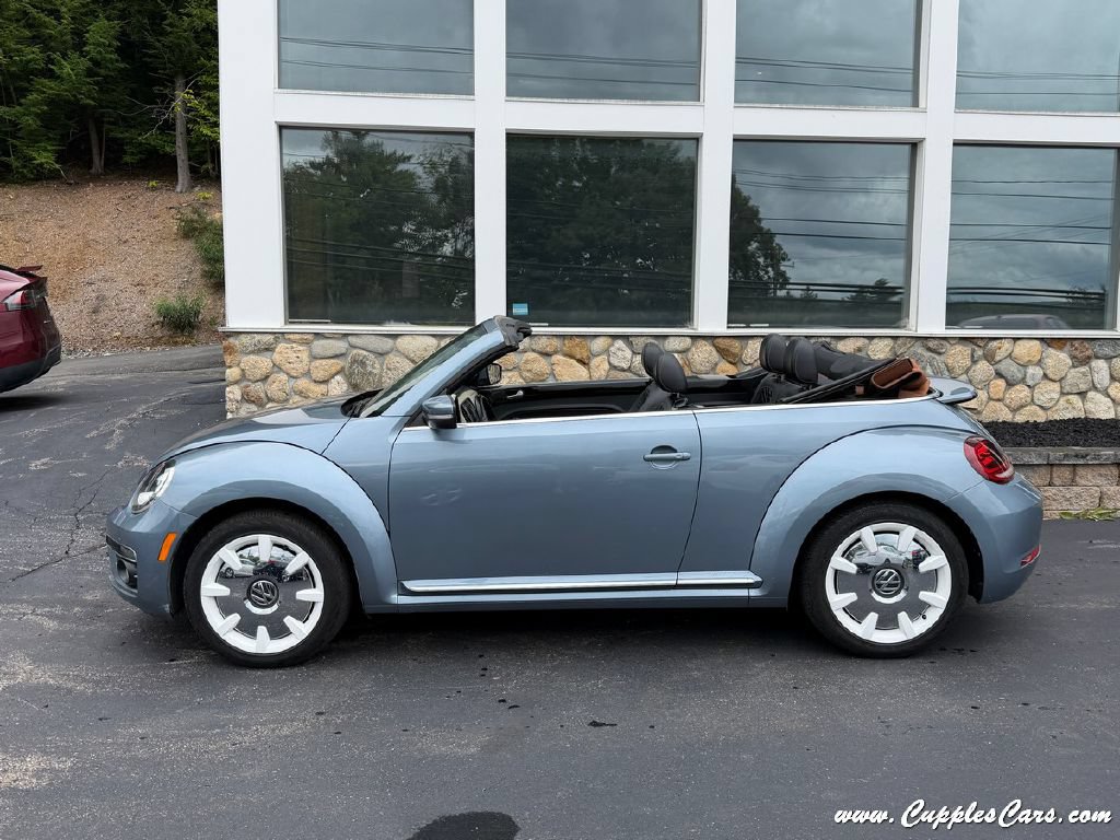 Used 2019 Volkswagen Beetle 2.0T Final Edition SEL FWD image 2
