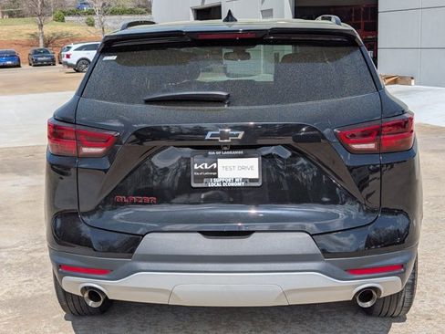 Used 2023 Chevrolet Blazer LT w/ Convenience Package image 9