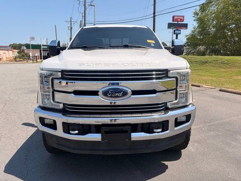 Used 2017 Ford F250 Lariat w/ Chrome Package AWD/4WD image 2