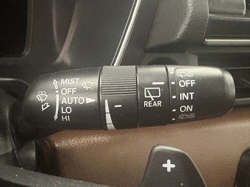 Used 2025 Honda Pilot Elite image 21