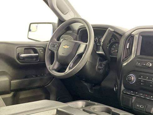 Used 2025 Chevrolet Silverado 1500 Custom w/ Turbomax Blackout Package AWD/4WD image 10