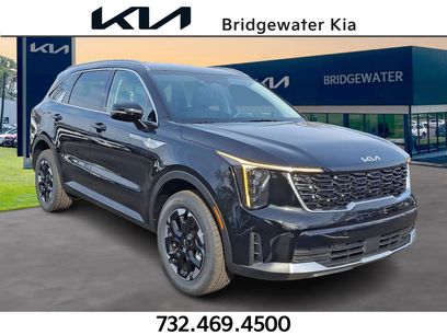 New 2025 Kia Sorento S