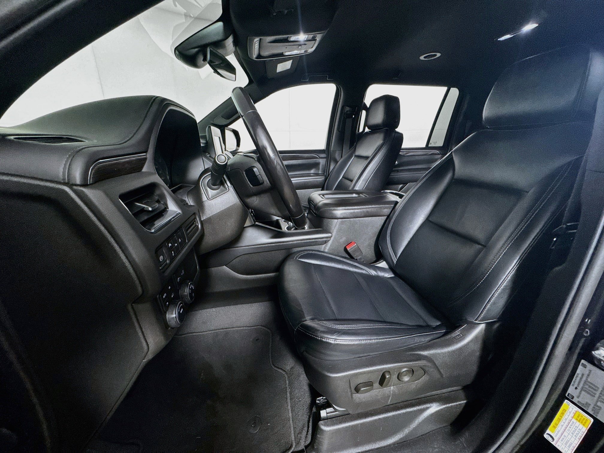 Used 2023 Chevrolet Suburban LS AWD/4WD image 12