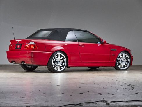Used 2005 BMW M3 Convertible RWD image 5
