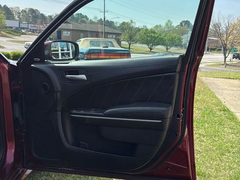Used 2020 Dodge Charger Scat Pack image 12