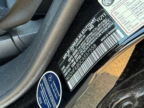 Used 2012 Mercedes-Benz E 350 4MATIC Sedan image 10