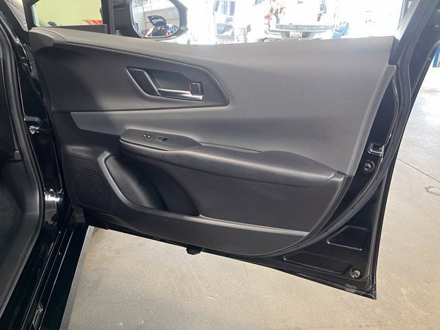 Used 2023 Toyota Prius Limited FWD image 13