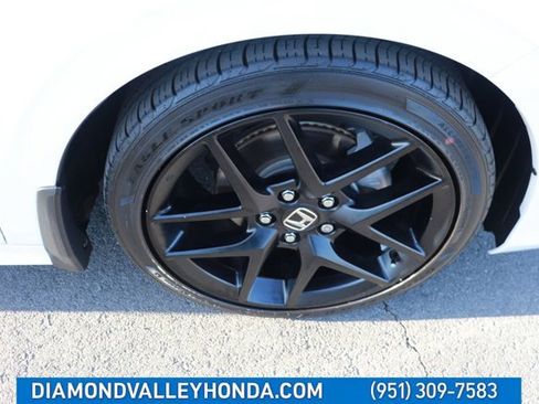 Certified 2022 Honda Civic Touring image 32