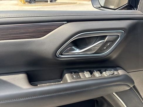 Used 2023 Chevrolet Tahoe LT image 11