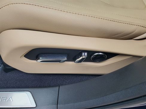 Used 2023 Acura RDX Base image 19
