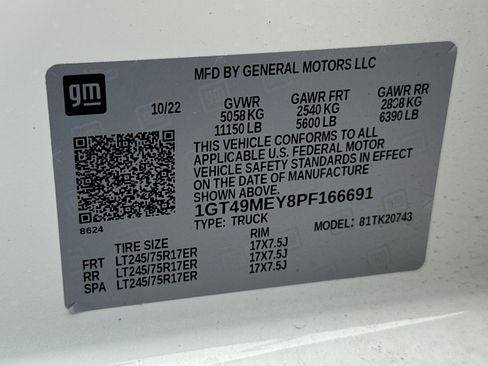 Used 2023 GMC Sierra 2500 SLE w/ SLE Value Package; image 28