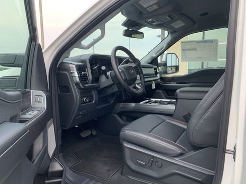 New 2025 Ford F350 Lariat w/ Lariat Ultimate Package AWD/4WD image 9
