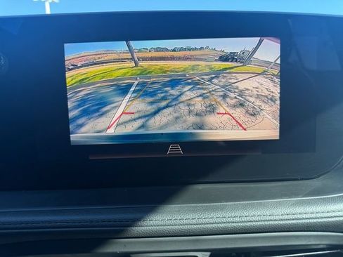 Used 2025 Buick Encore GX Preferred AWD/4WD image 16