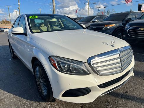 Used 2015 Mercedes-Benz C 300 4MATIC Sedan w/ Multimedia Package image 4