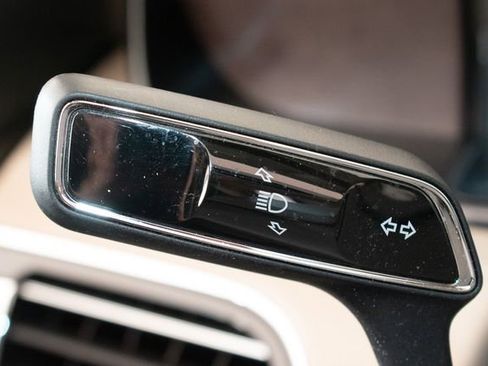 Used 2023 Lincoln Navigator Reserve AWD/4WD image 28