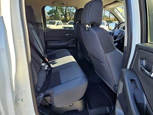 New 2026 Nissan Frontier SV image 14