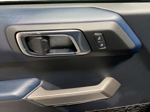 Used 2022 Ford Bronco Outer Banks AWD/4WD image 10