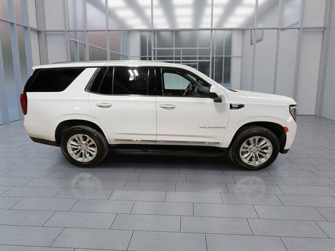 Used 2024 GMC Yukon SLT image 9